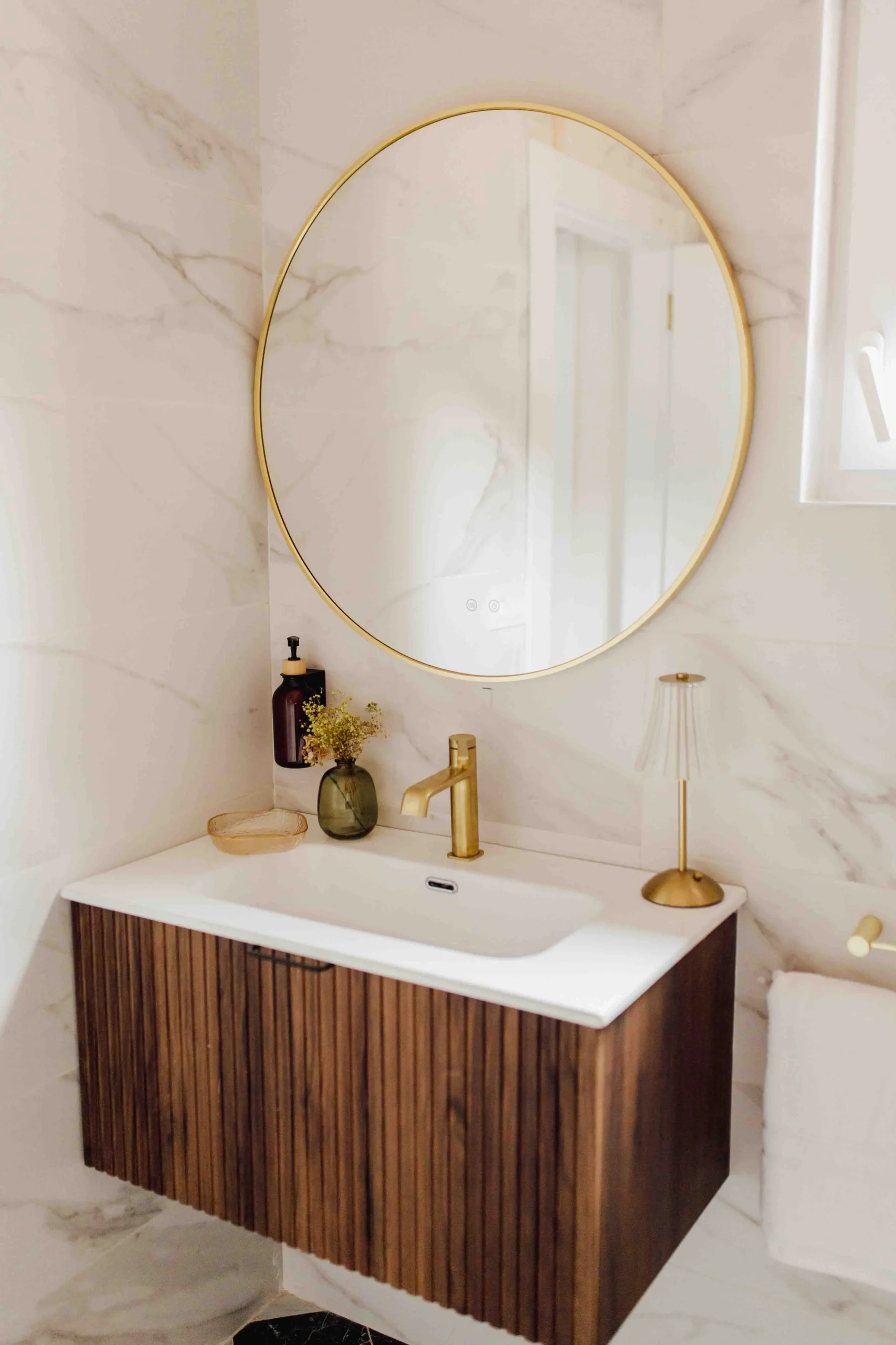 Baño completo del Apartamento Oyambre en Santander